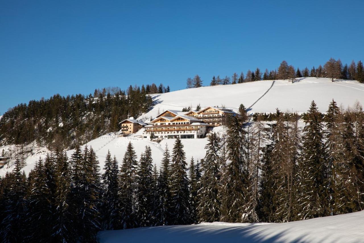 Kraeuterhotel Zischghof Obereggen Luaran gambar